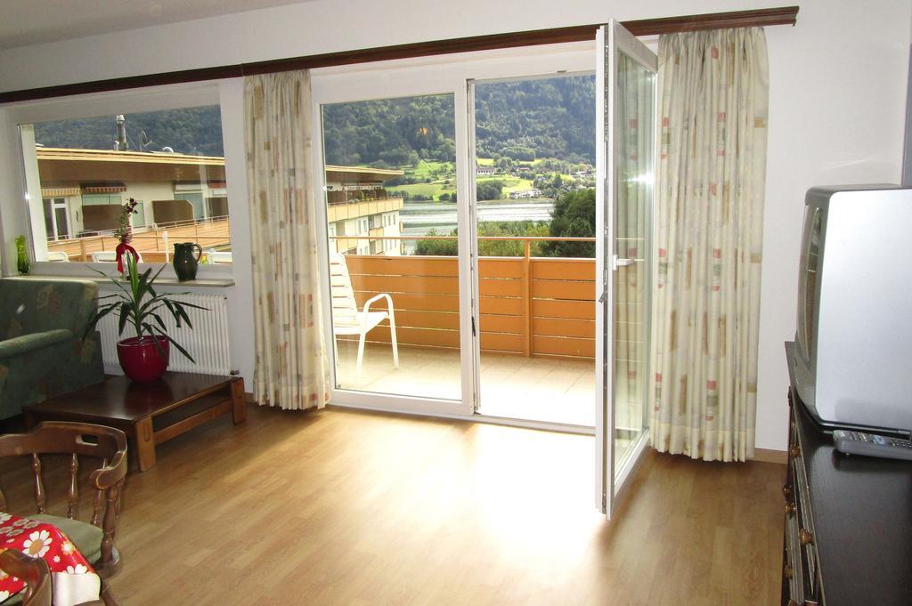Kaspar Haus Kmb Seeblick Appartement Am Ossiacher See Mit Direktem Seezugang, Hallenbad Bodensdorf Zewnętrze zdjęcie
